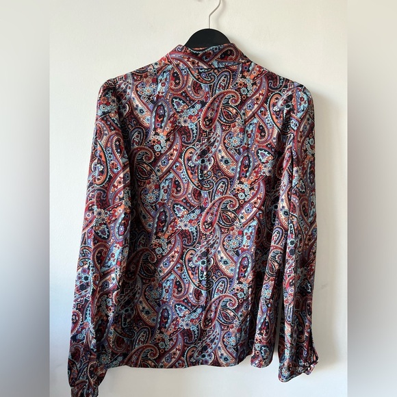Regina Porter Vintage Floral Button-up Blouse - Picture 4 of 6